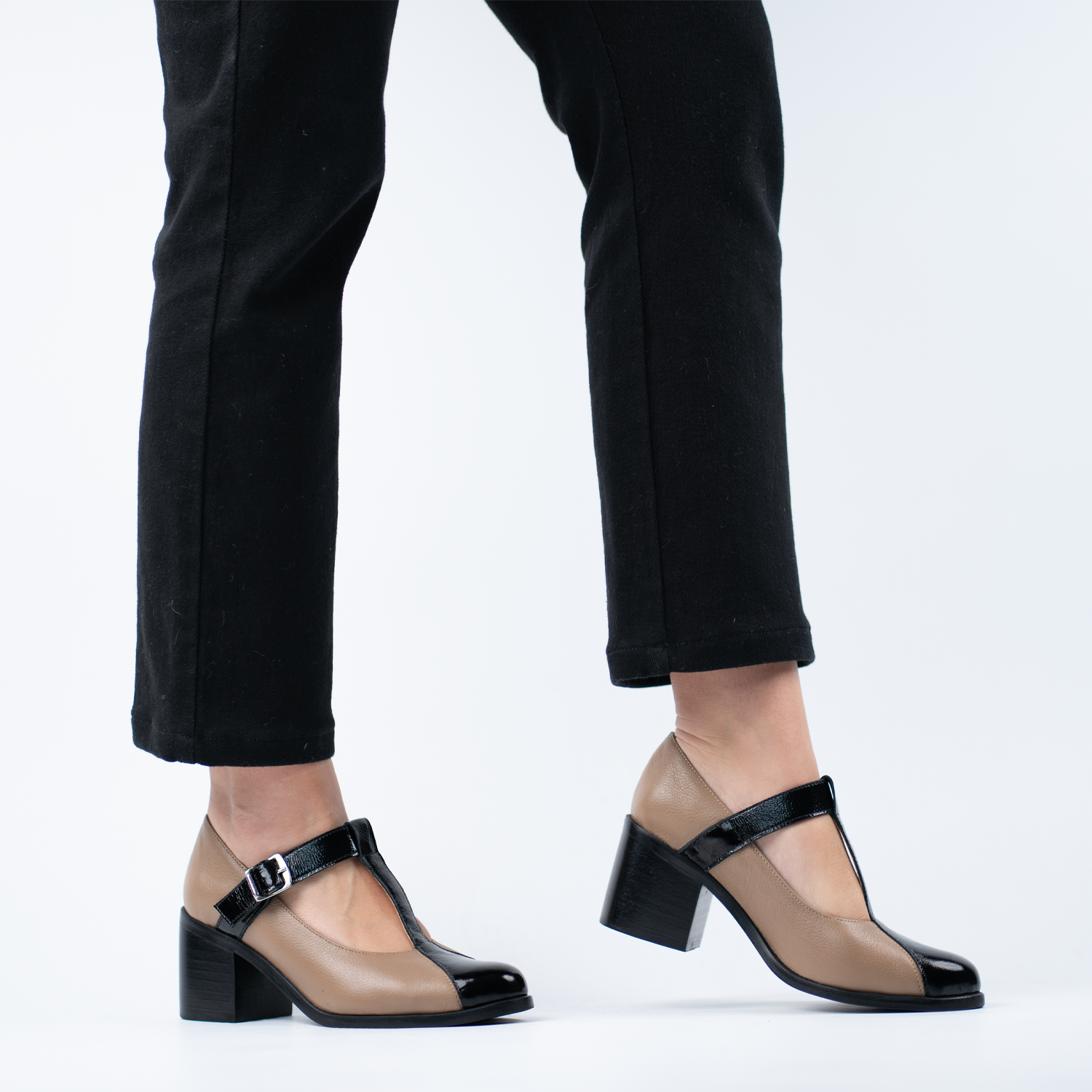 Leonor Latte Black 4