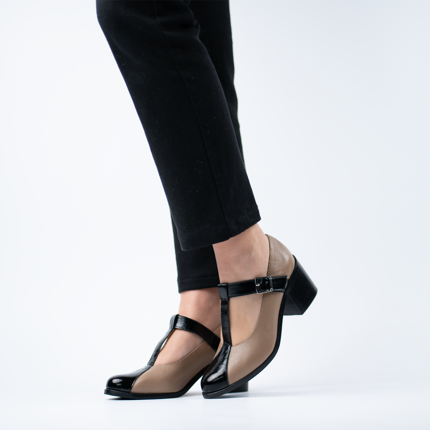 Leonor Latte Black 8