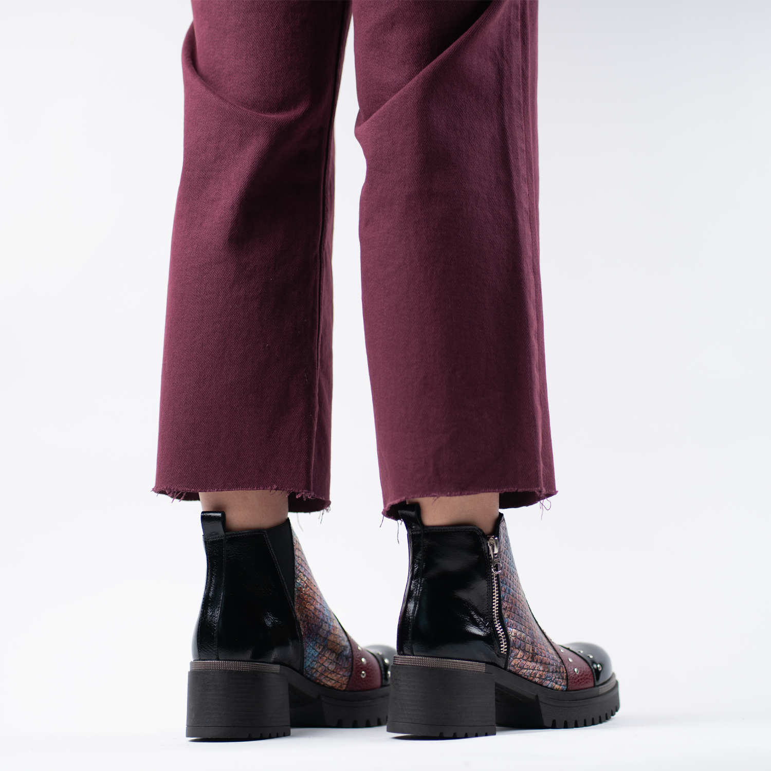 Atenas Bordó Alpha 13