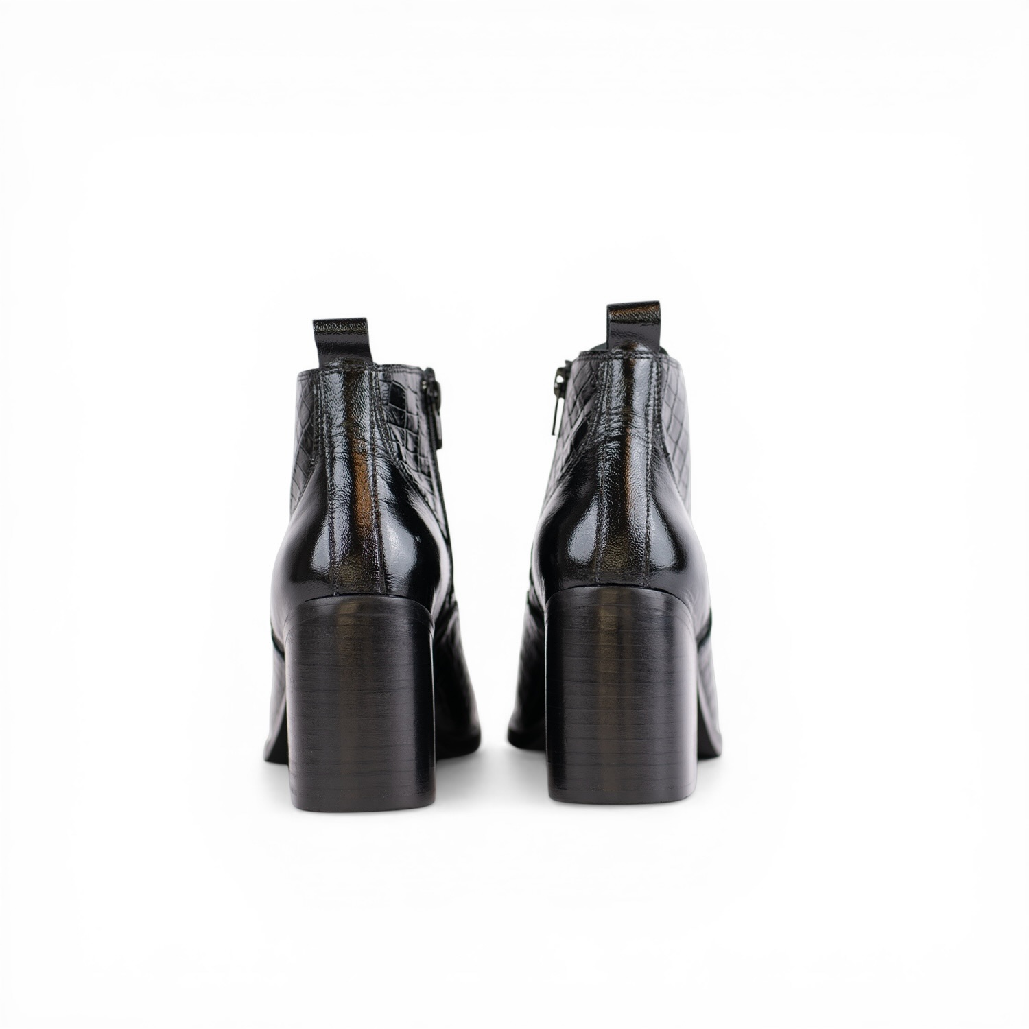 Gala Black 7