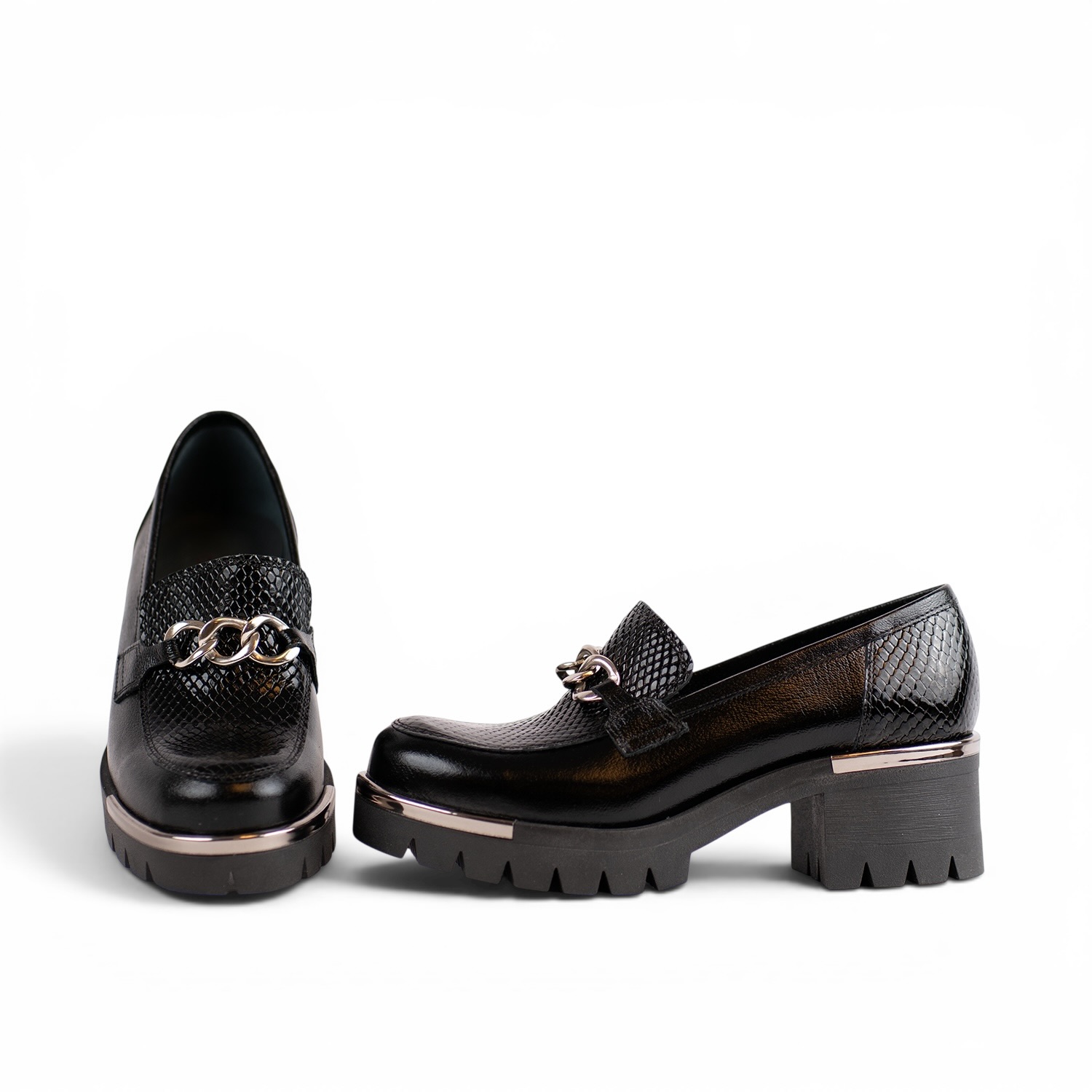 Praga Black 5