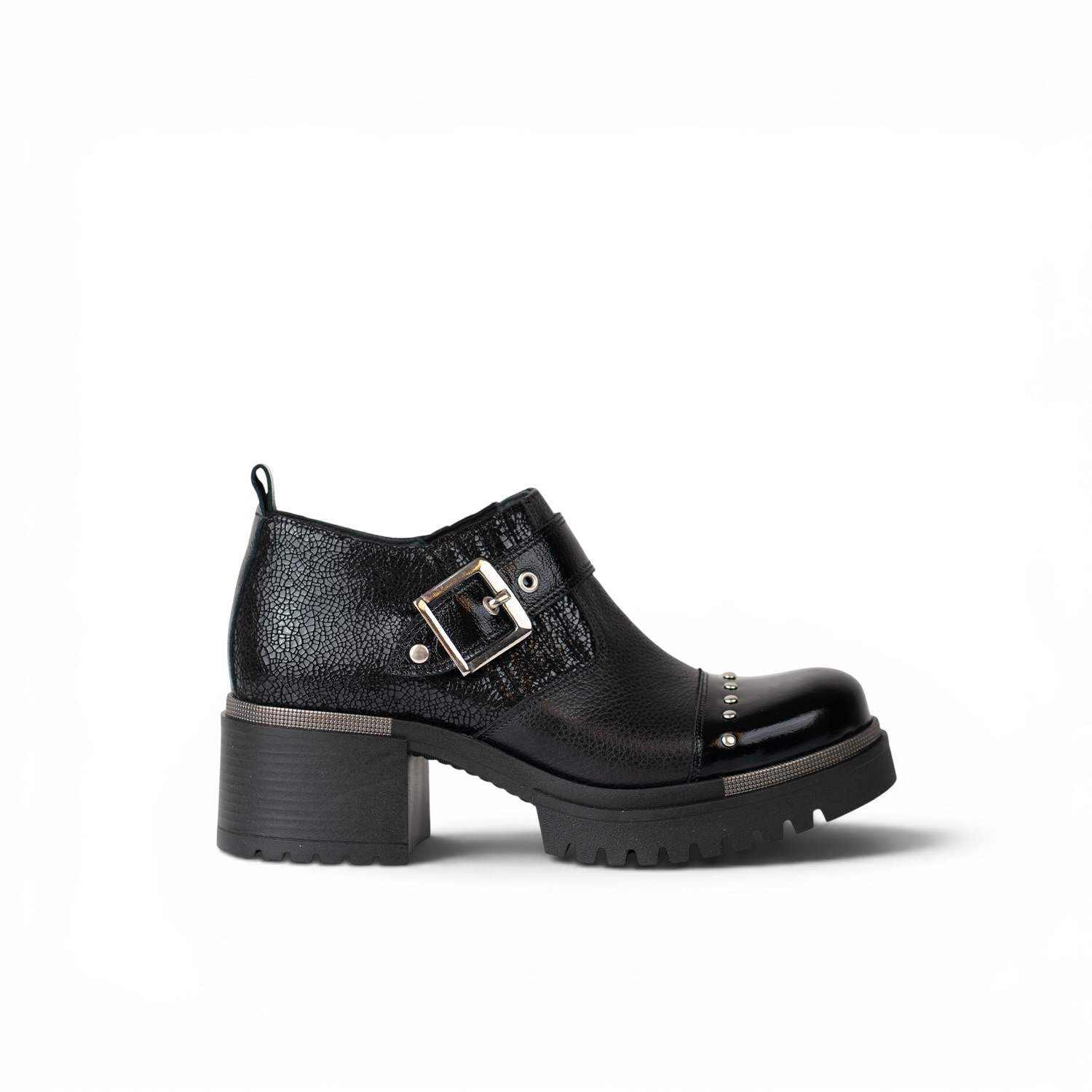 Petra Black 1
