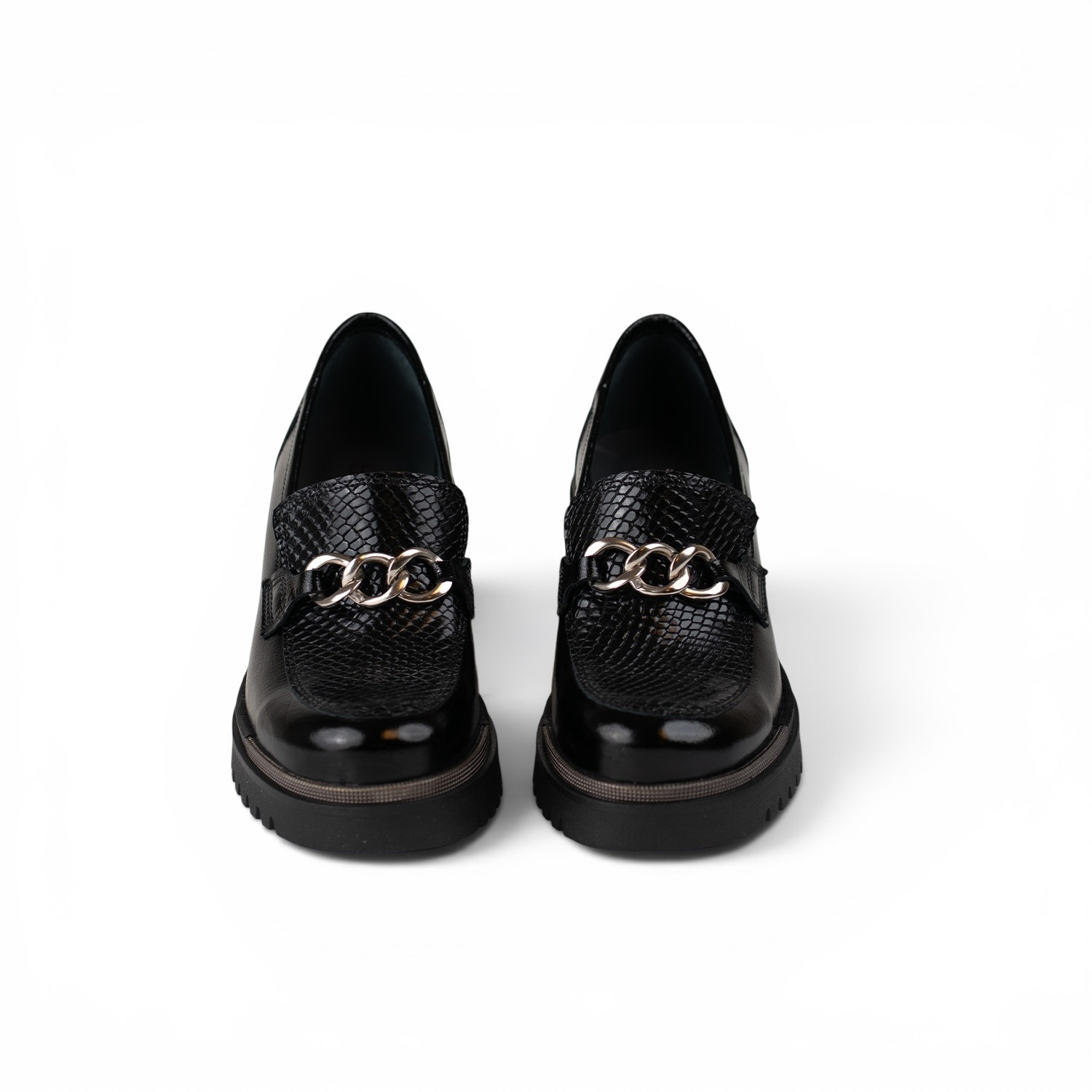 Praga Dark Black 3