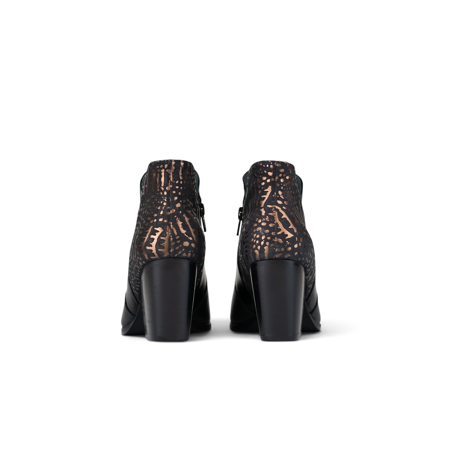 Mia Black Copper 10