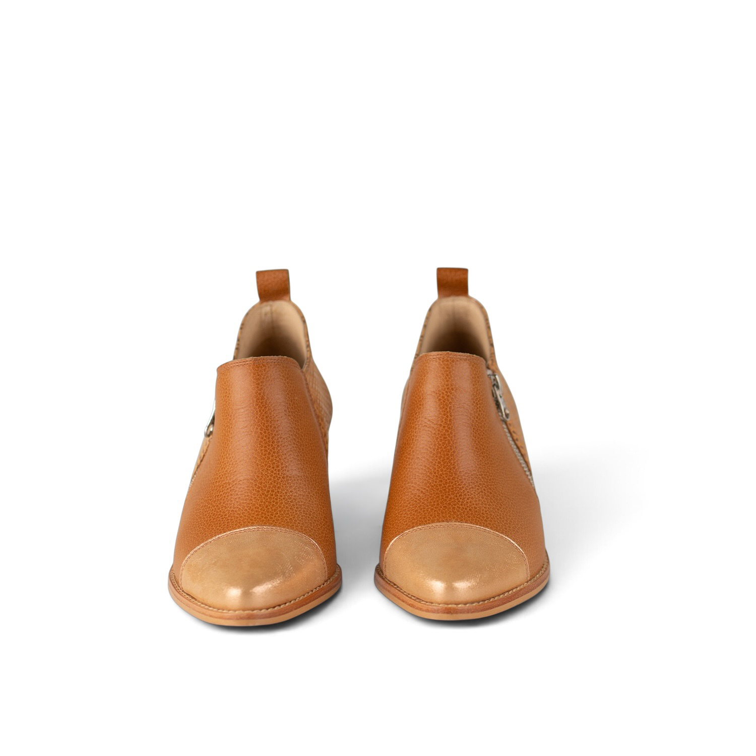 Rita Camel Cobrizo 3