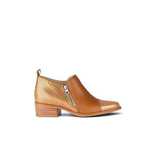 Rita Camel Cobrizo