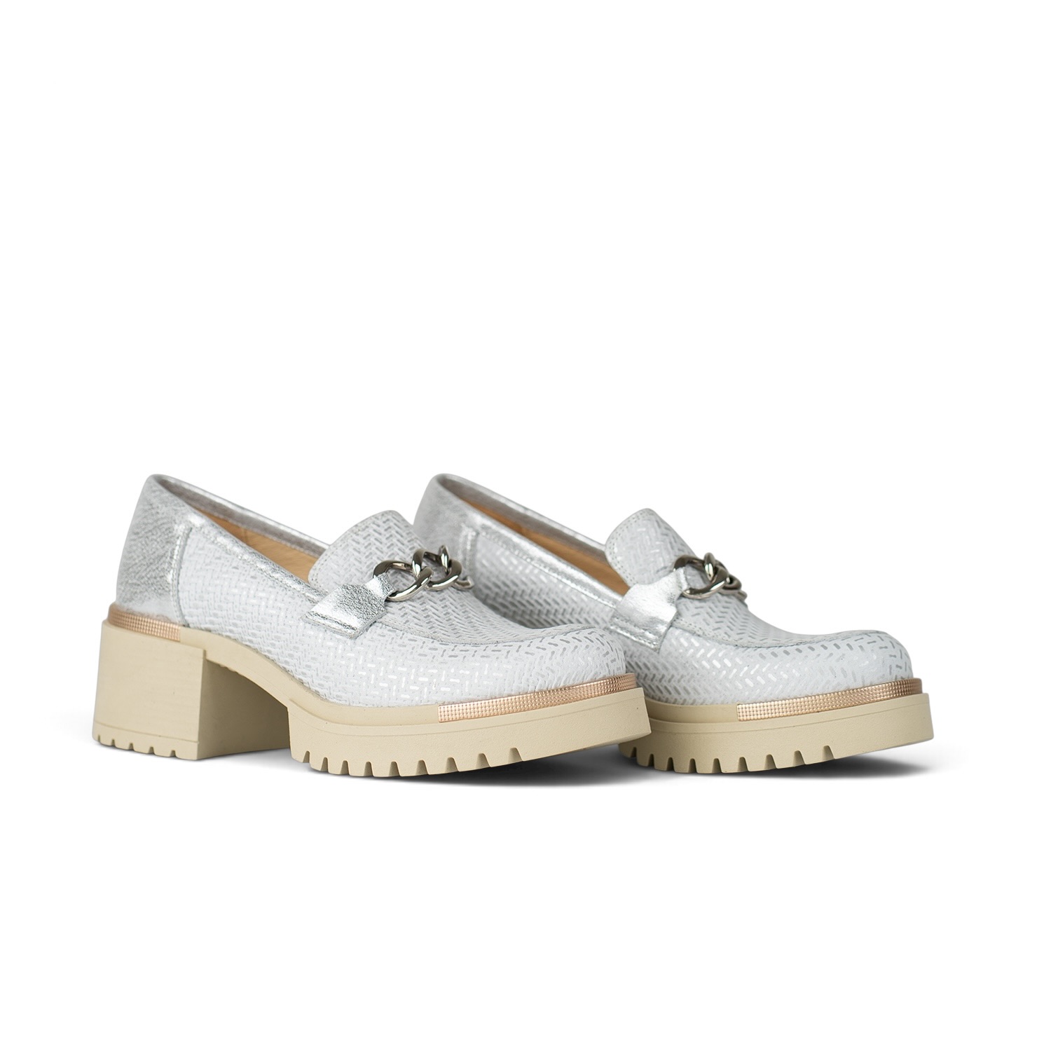 Praga Silver White 3