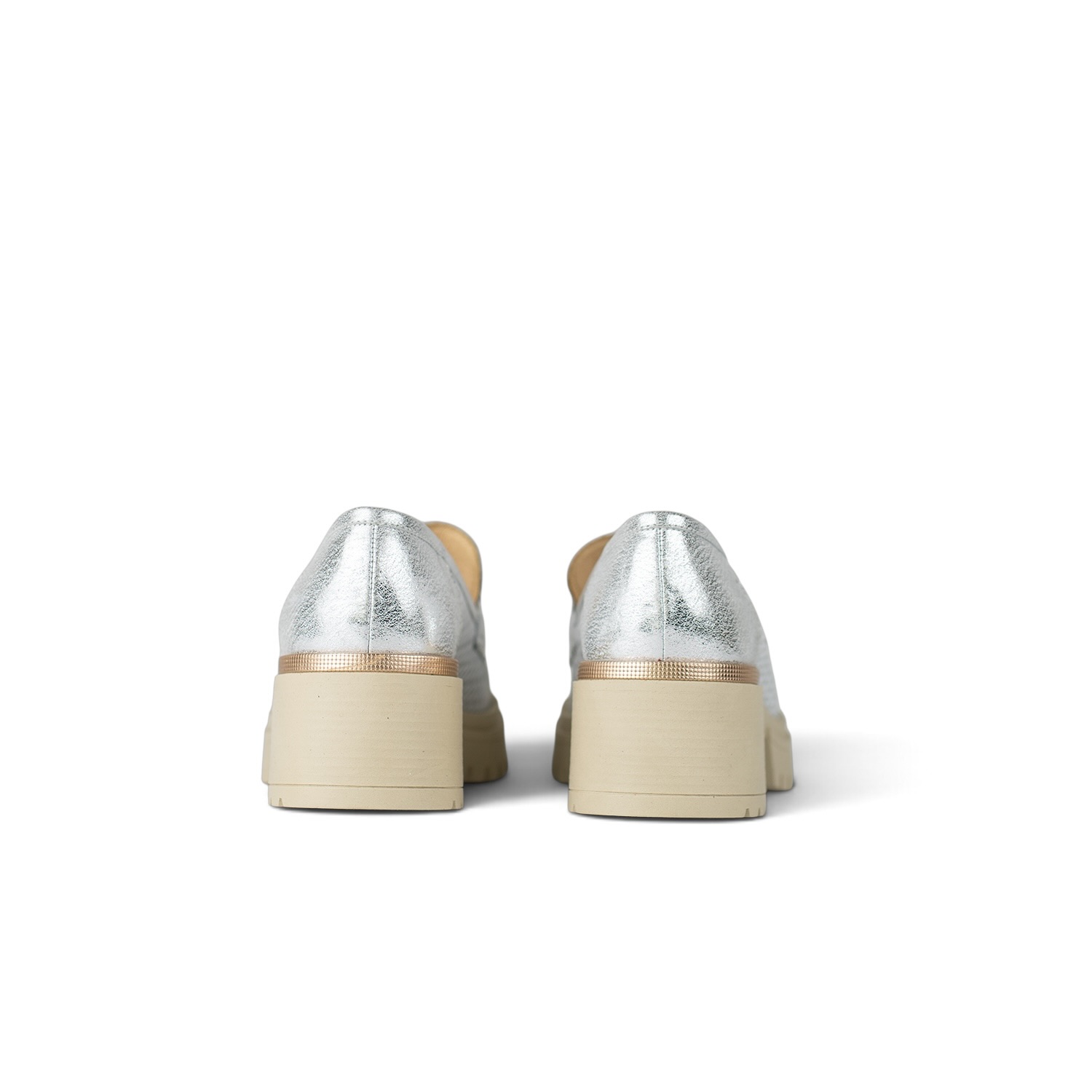 Praga Silver White 6
