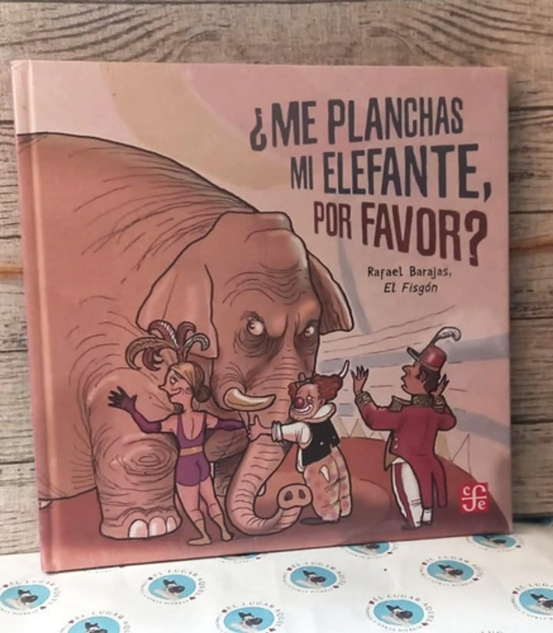 ¿me Planchas Mi Elefante, Por Favor? 1