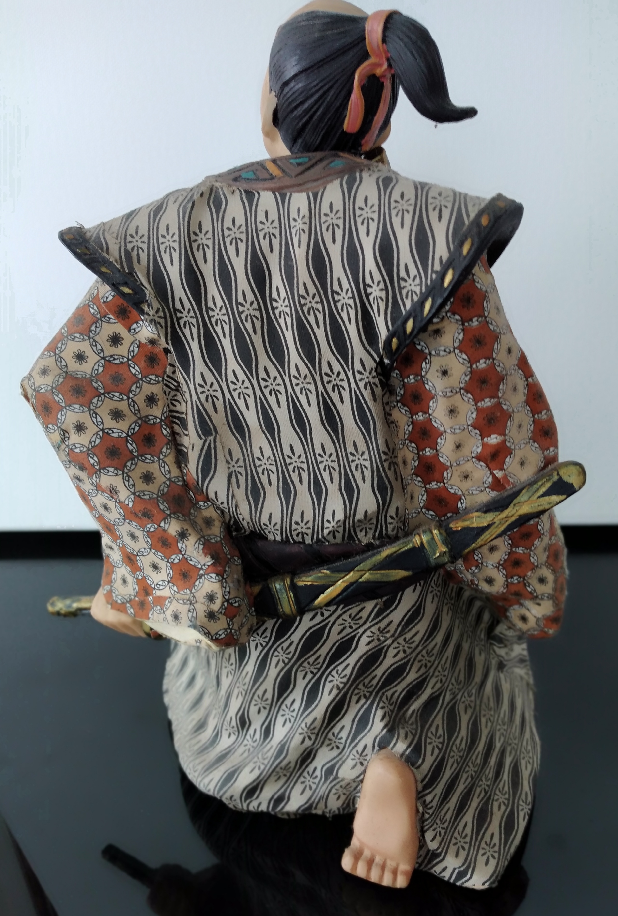 Escultura guerreiro samurai