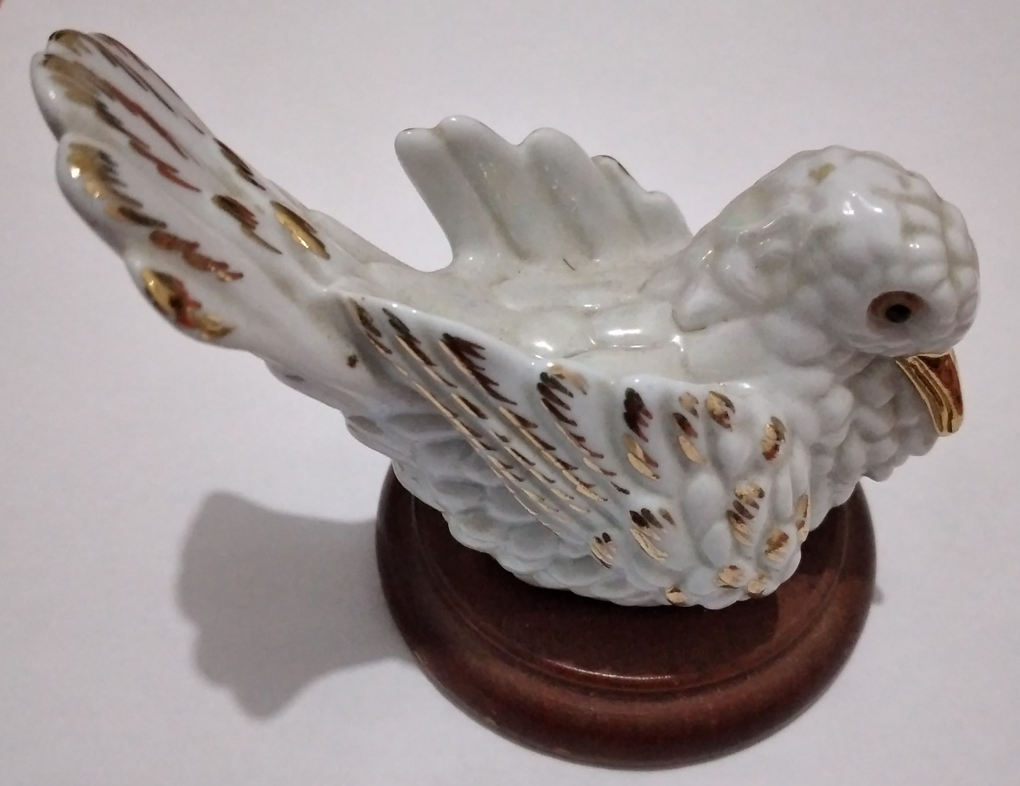 Pássaro em porcelana 1