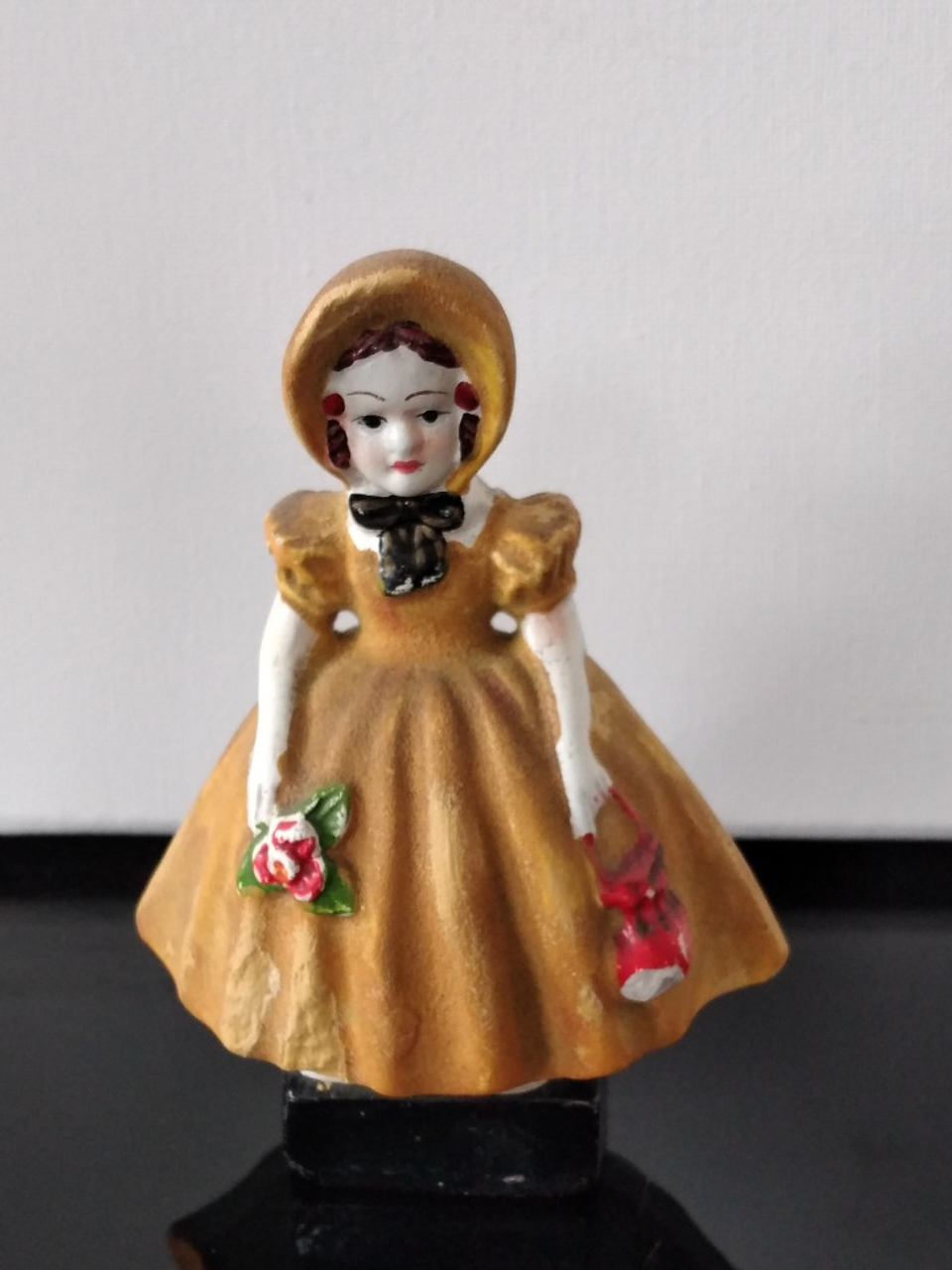 Bibelot em faiança  1