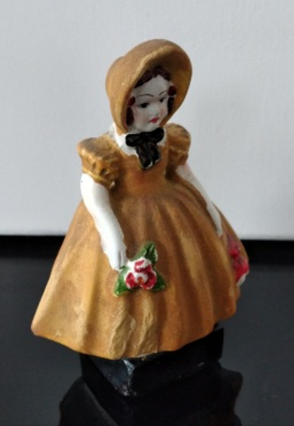 Bibelot em faiança  5