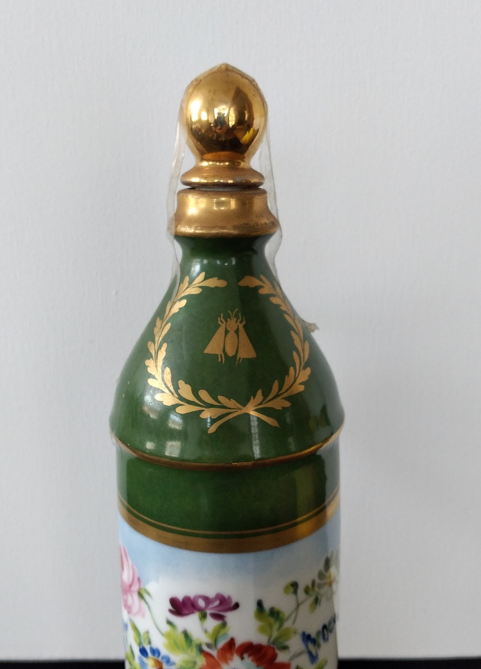 Garrafa em porcelana 5