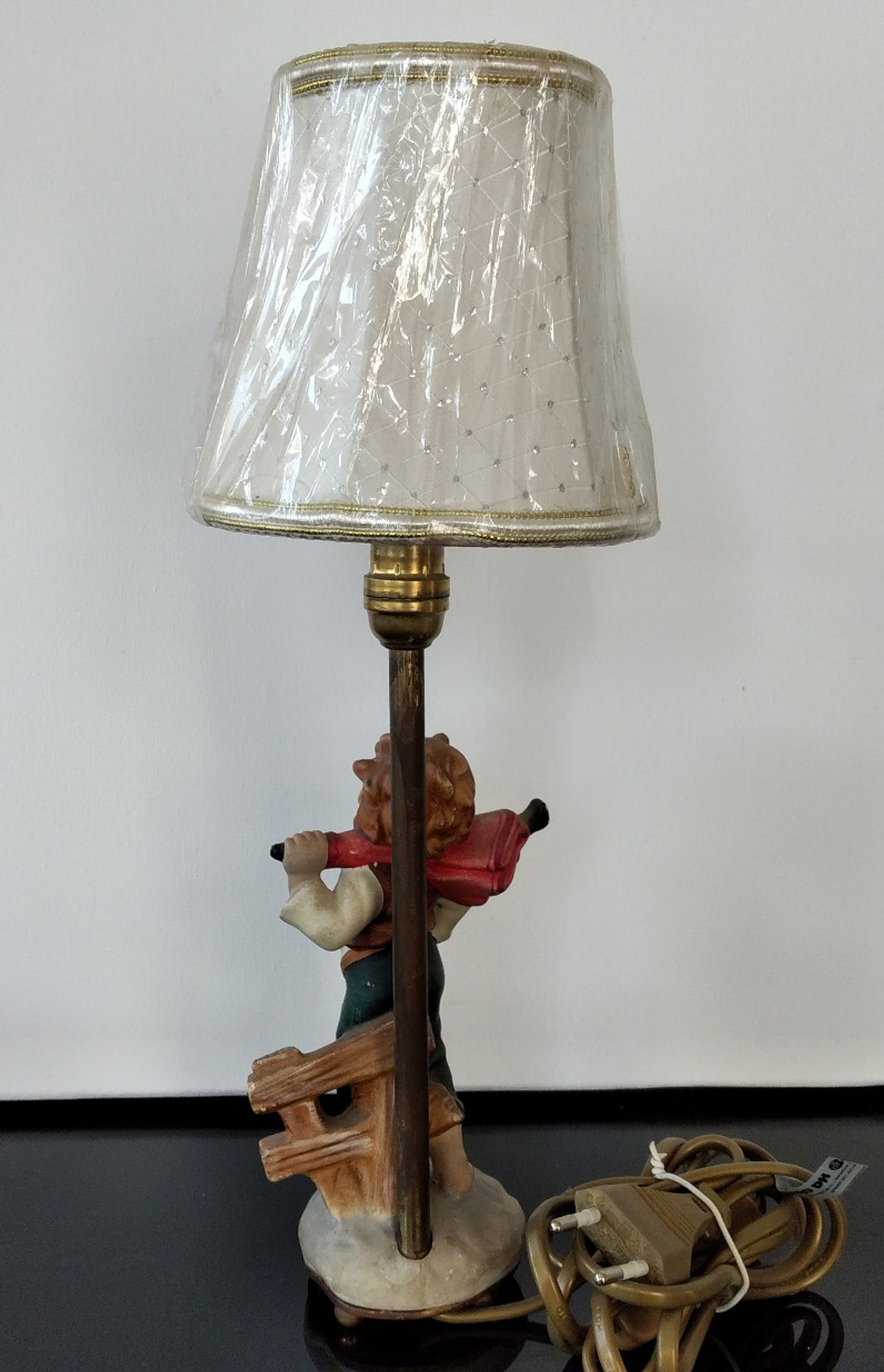 Luminária de mesa  4