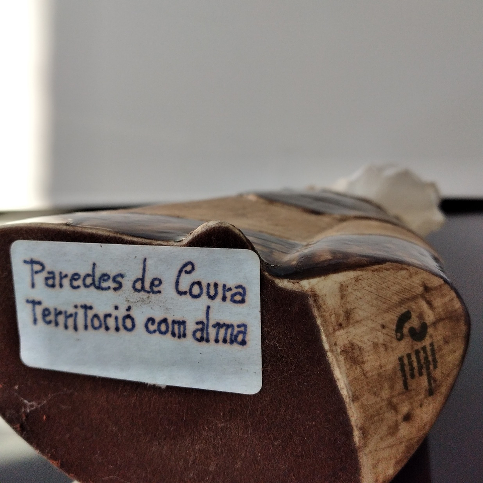 Escultura em porcelana  6