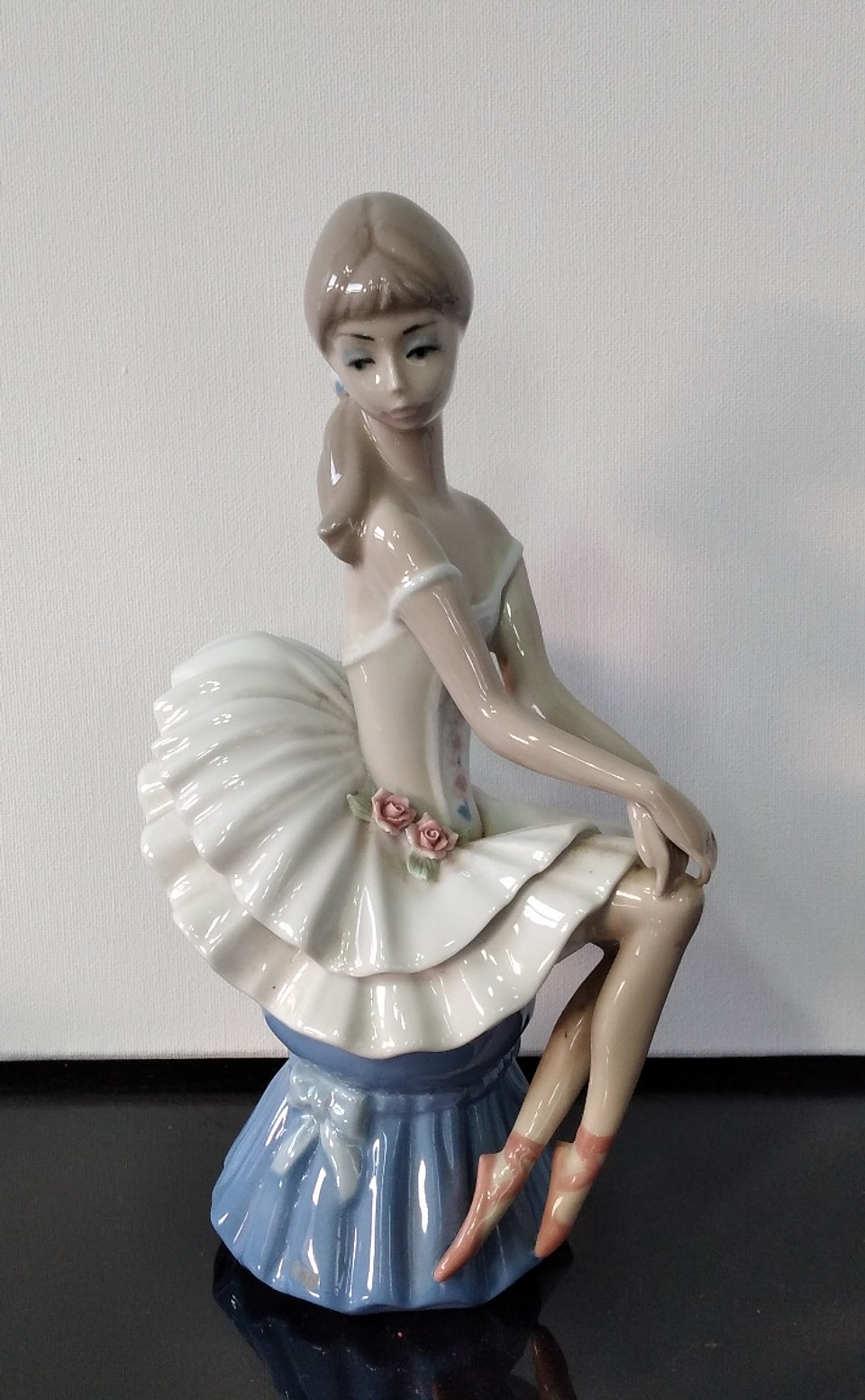 Estatueta bailarina 1