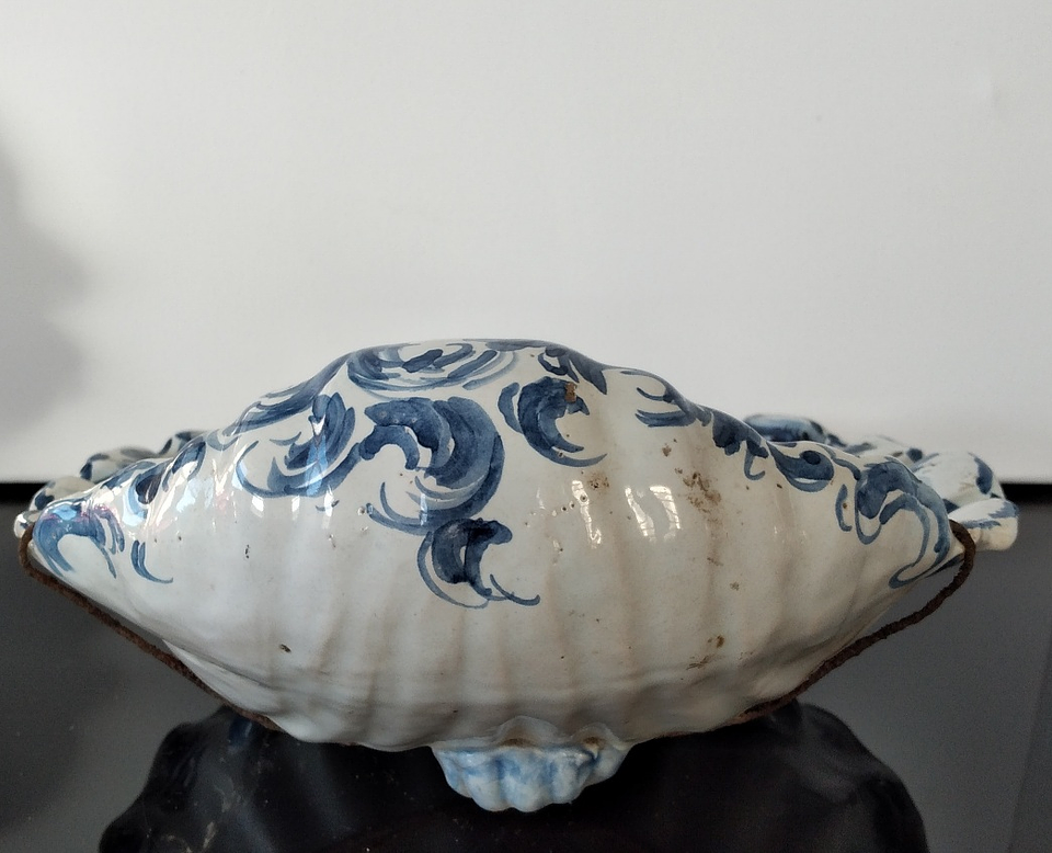 Concha em faiança de Delft 3