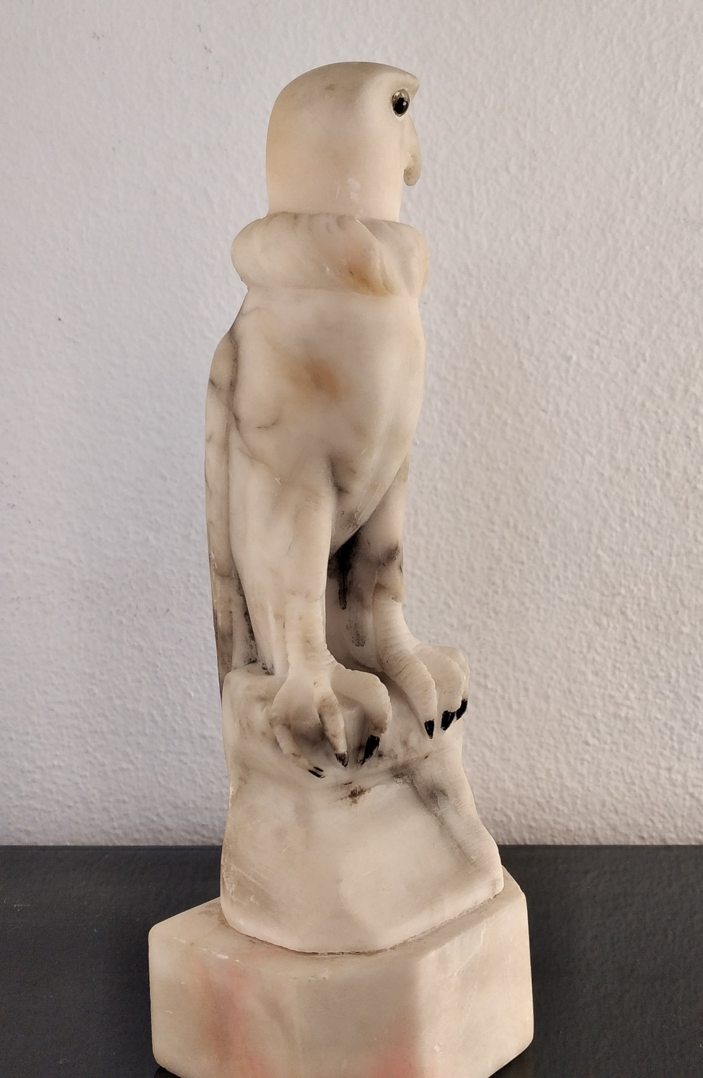 Águia em alabastro  4