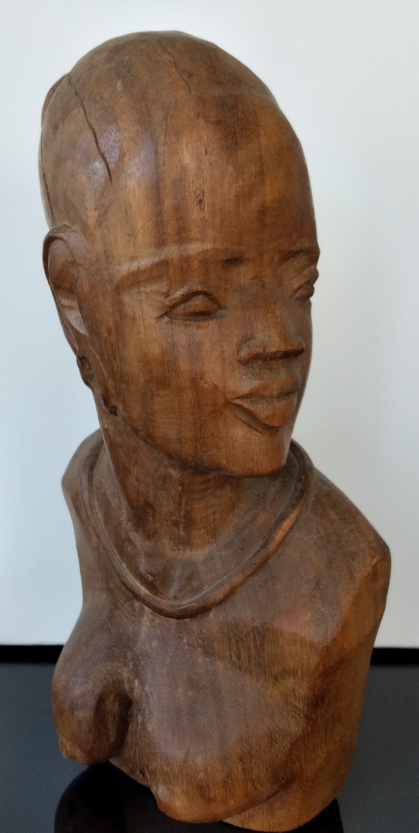Busto de Moçambicana 
