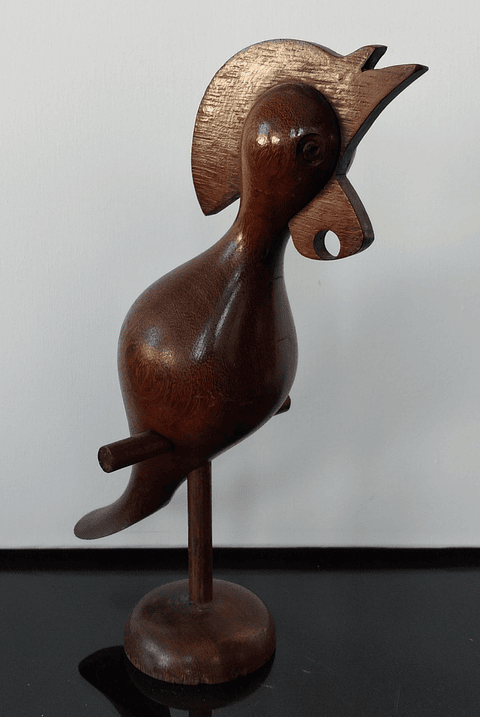 Escultura em madeira 