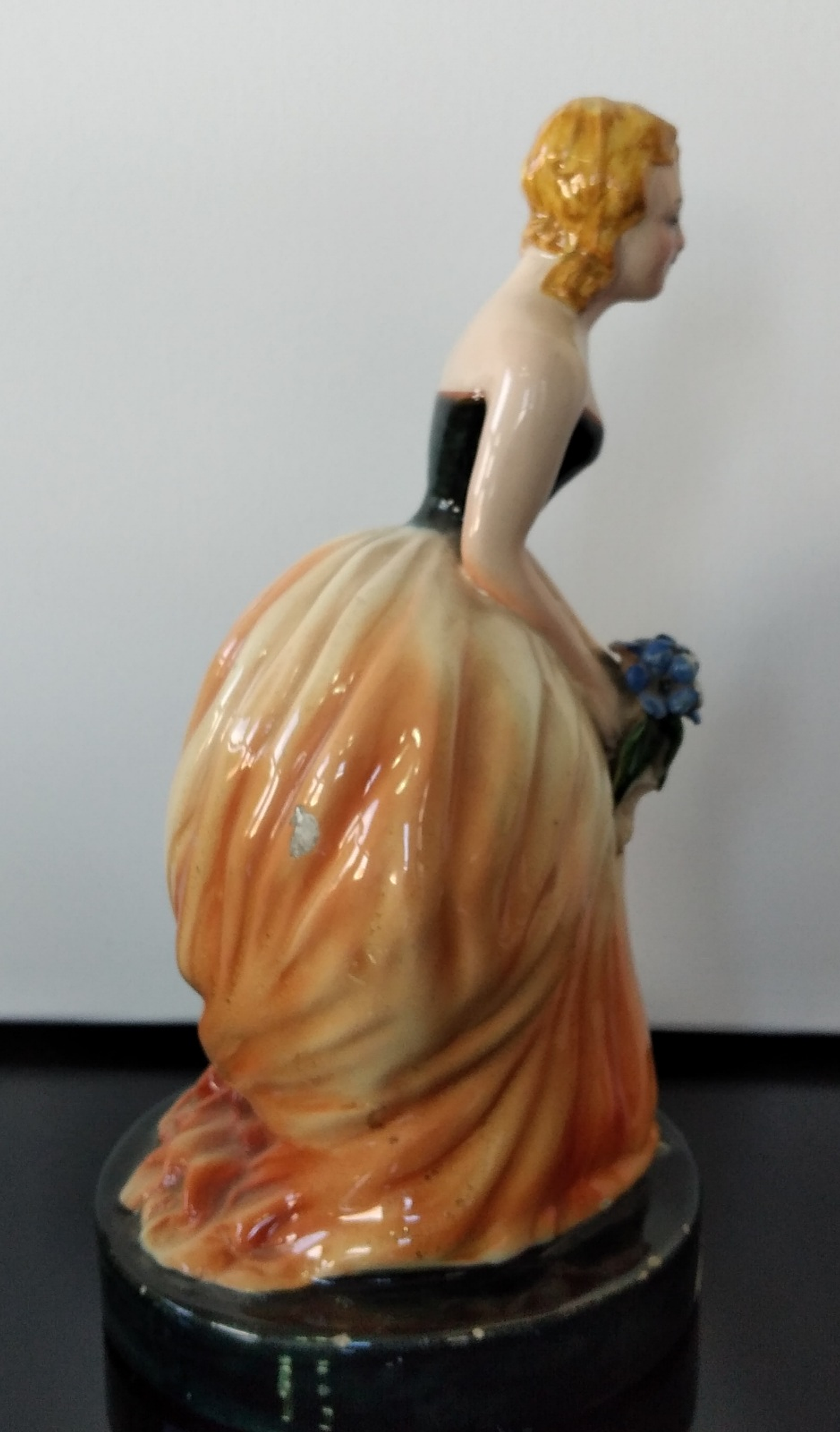 Estatueta em faiança, arte Déco  4