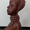 Busto angolana 
