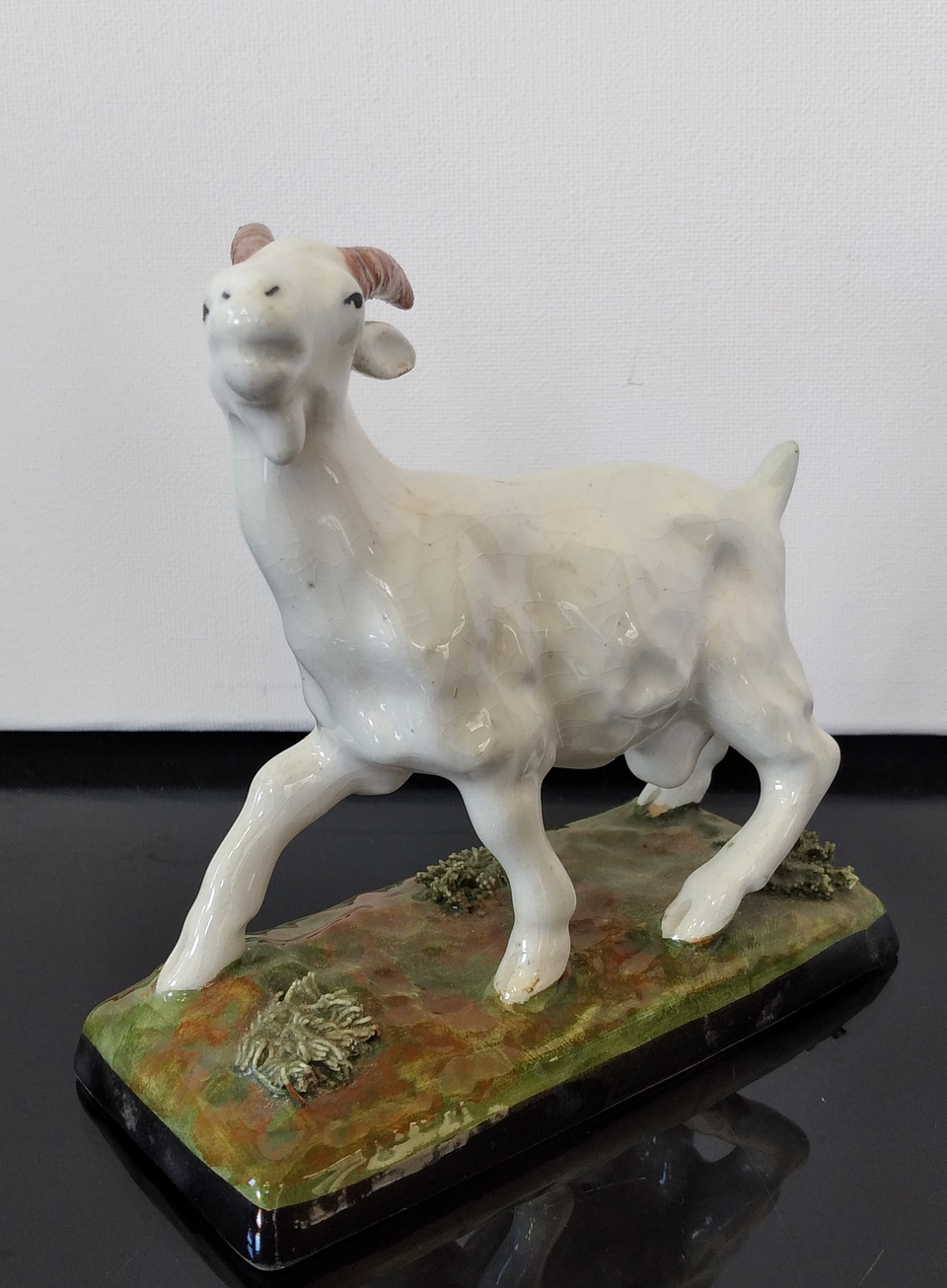 Cabra em faiança  2