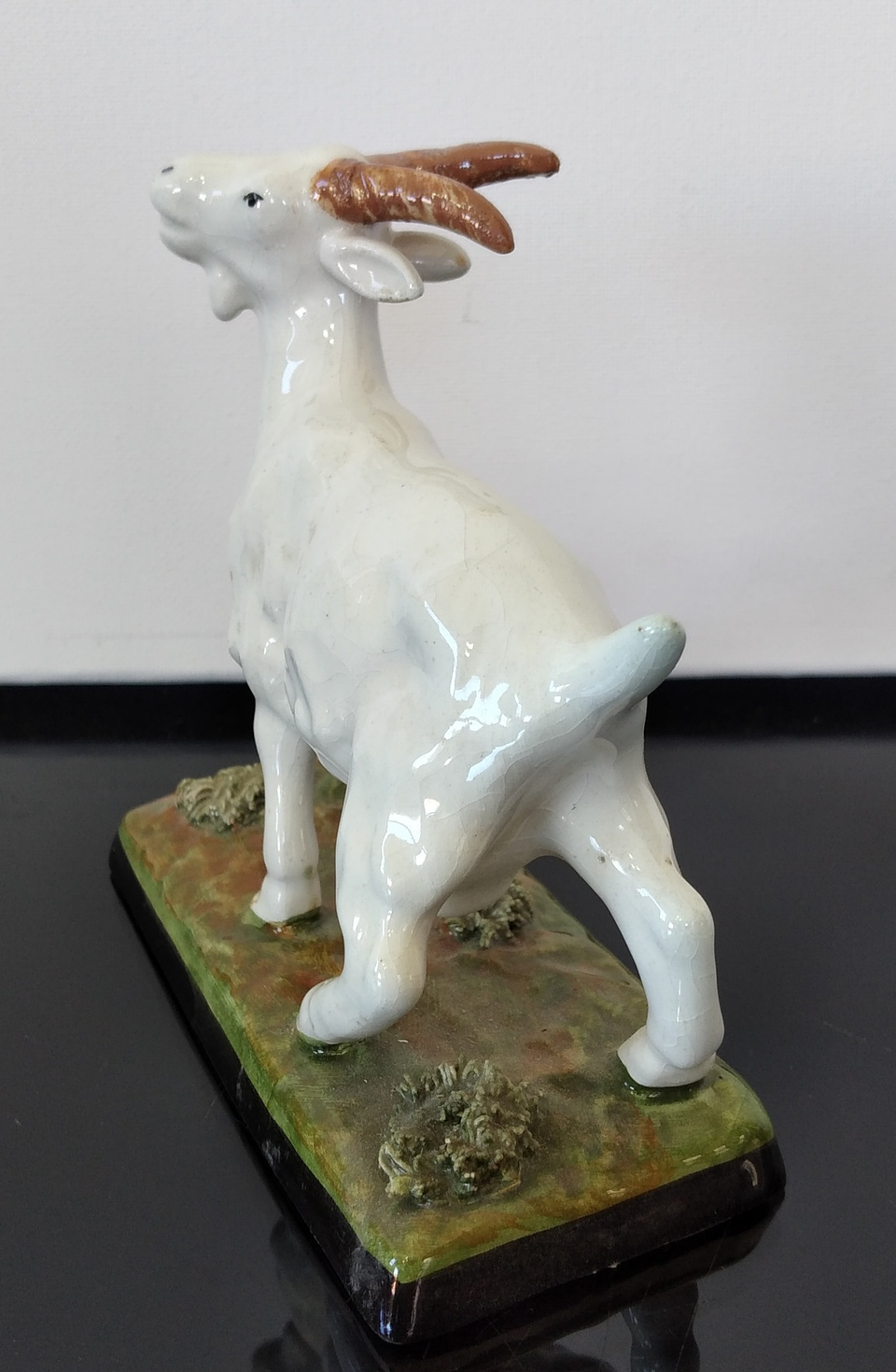 Cabra em faiança  5