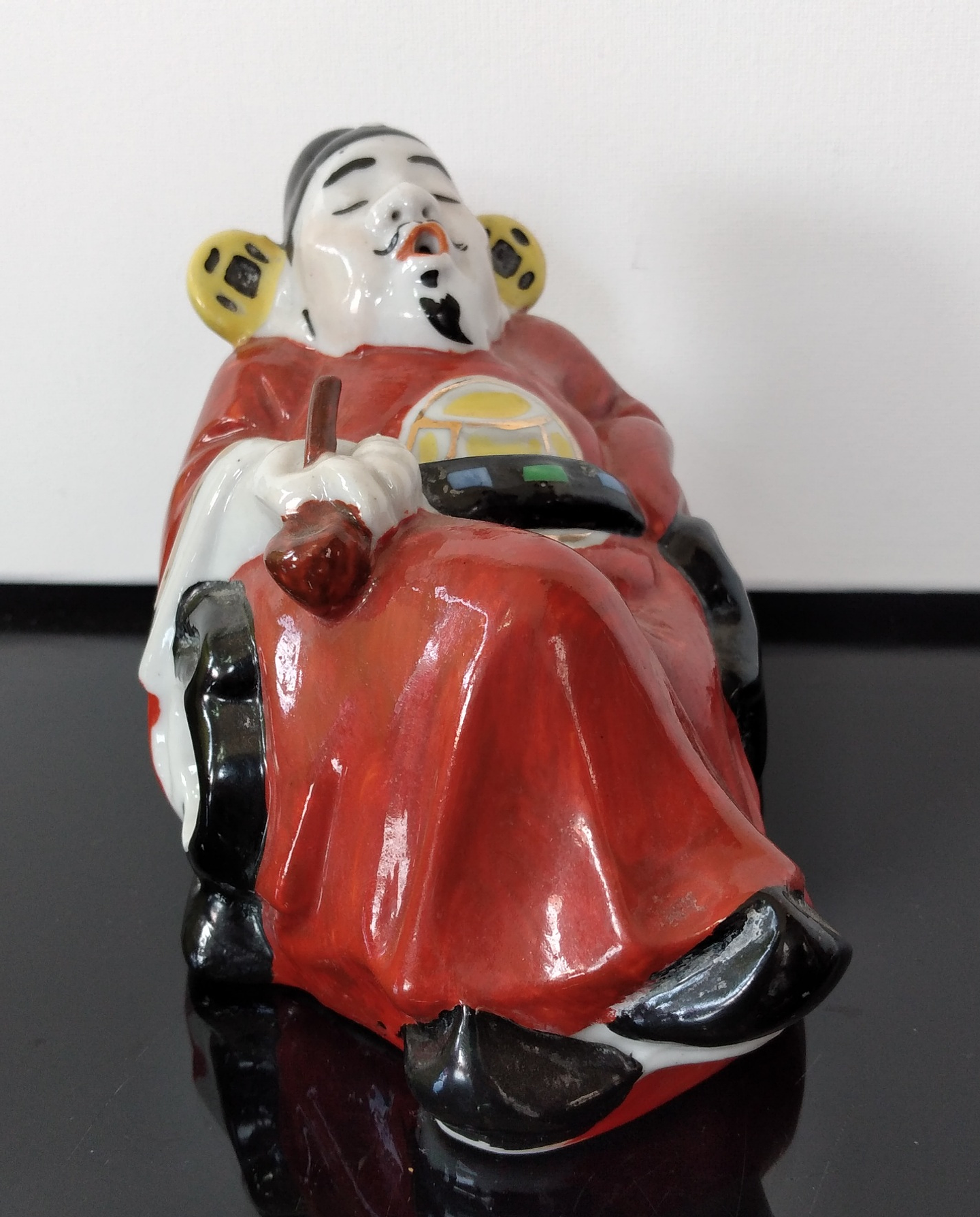 Cinzeiro oriental, exalador 7