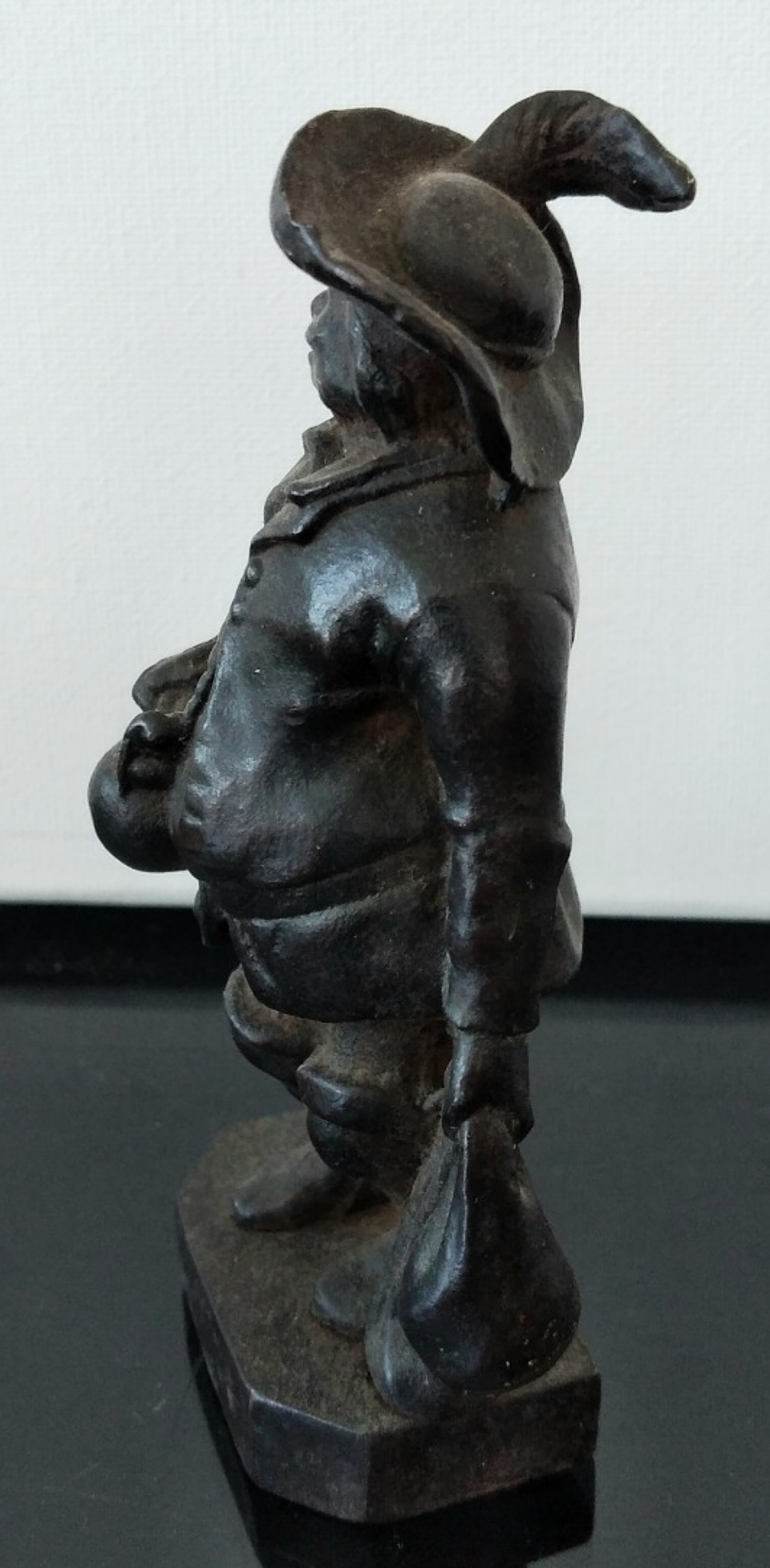 Escultura em ferro fundido 4