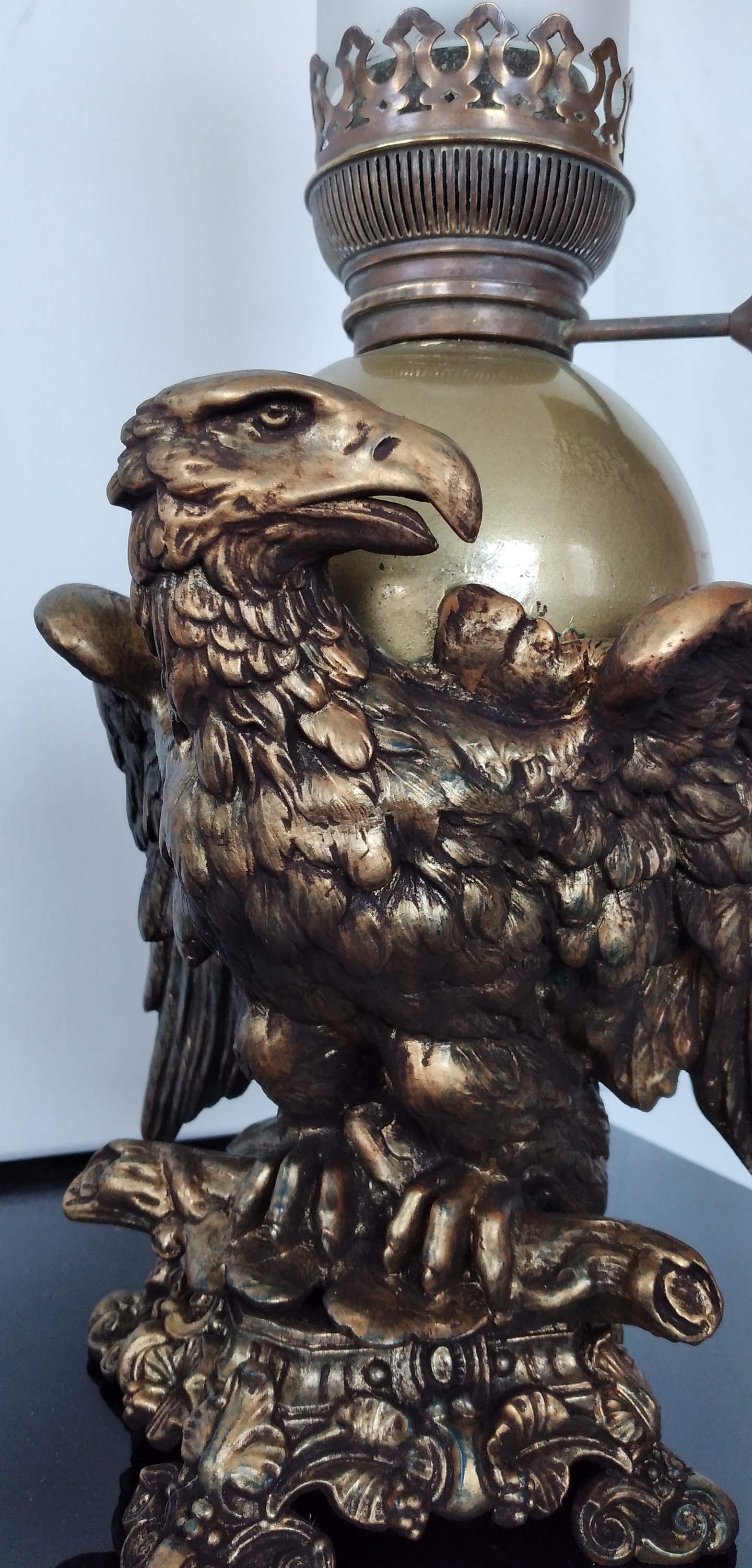 Candeeiro a petróleo representando Águia 5