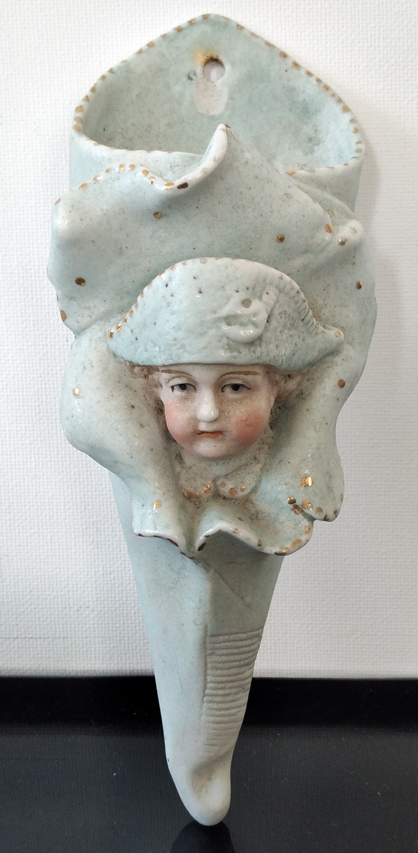 Floreira de parede em biscuit 1