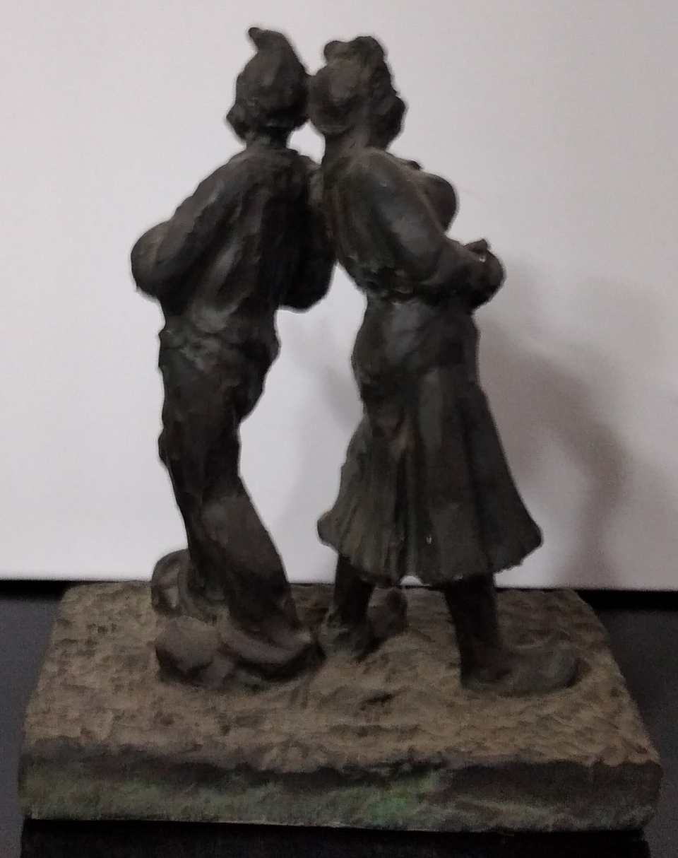 Embeiçados escultura  3