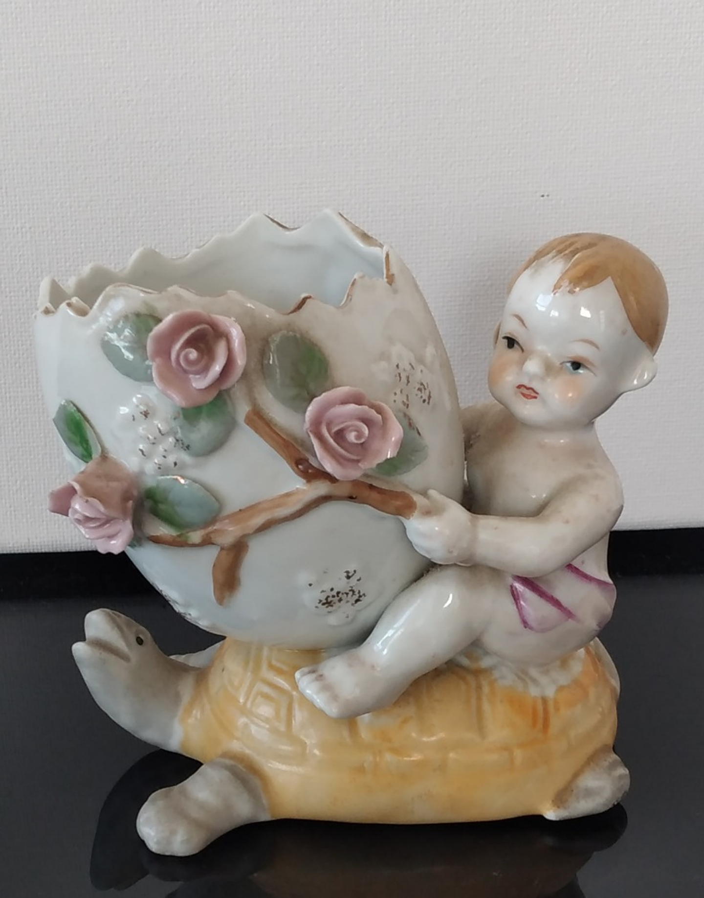 Estatueta floreira  1