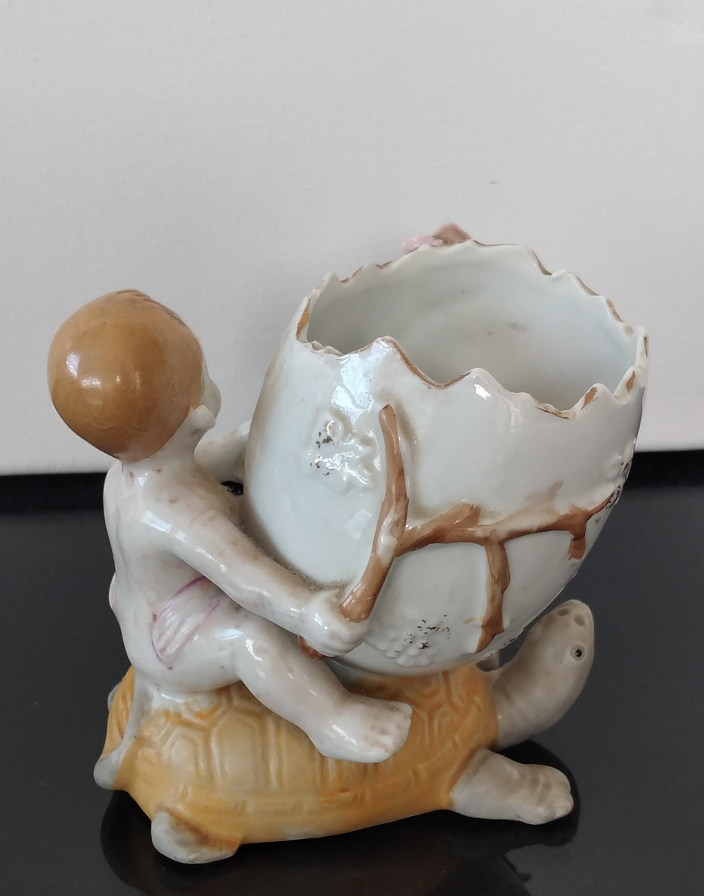 Estatueta floreira  4