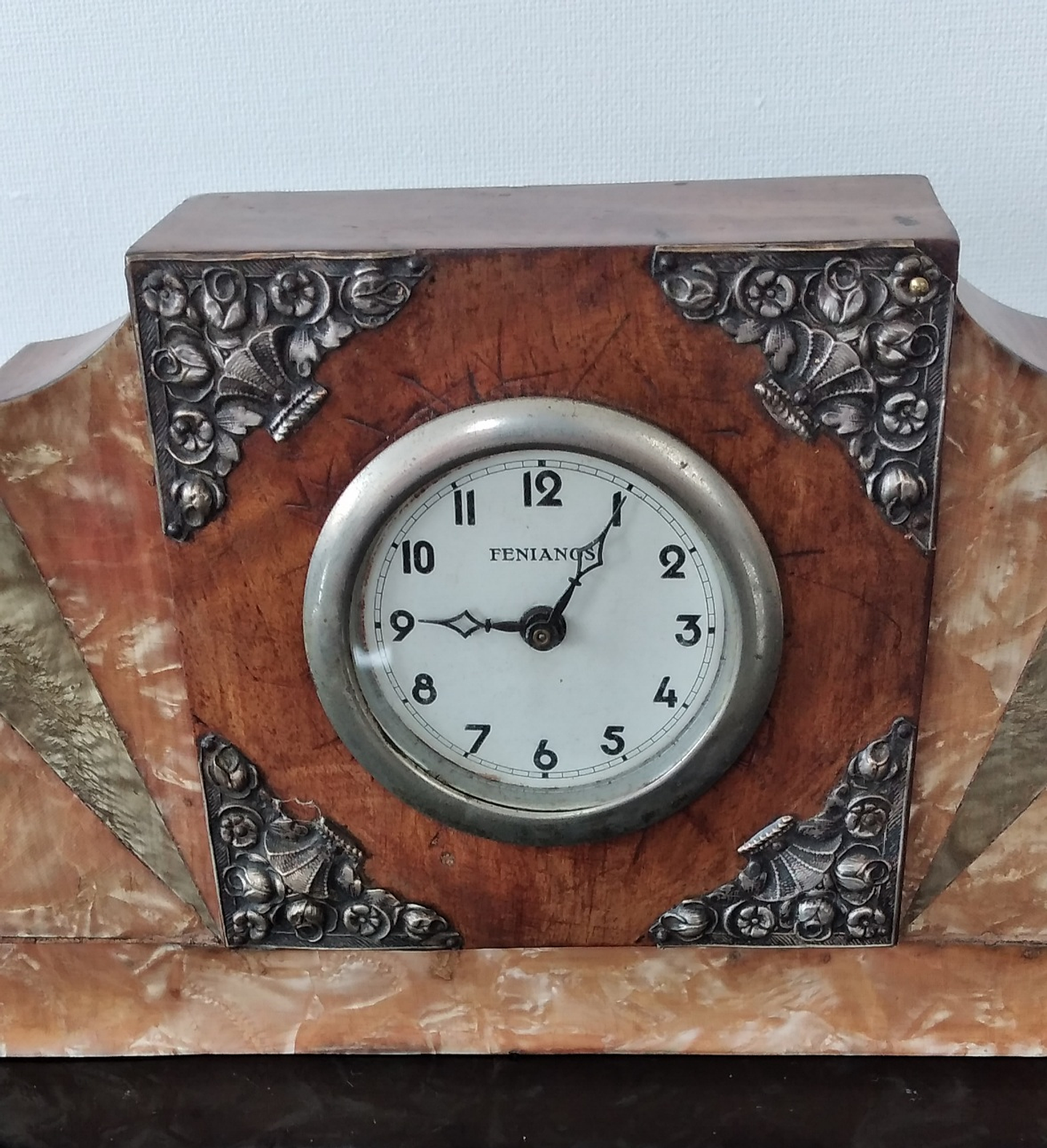 Relogio de mesa Fenianos 3