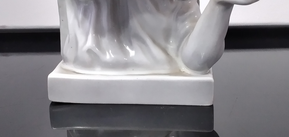 Pisa-papéis. Peça publicitária - Vista Alegre  3