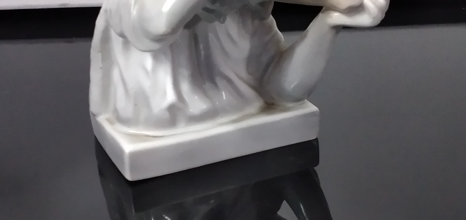 Pisa-papéis. Peça publicitária - Vista Alegre  4