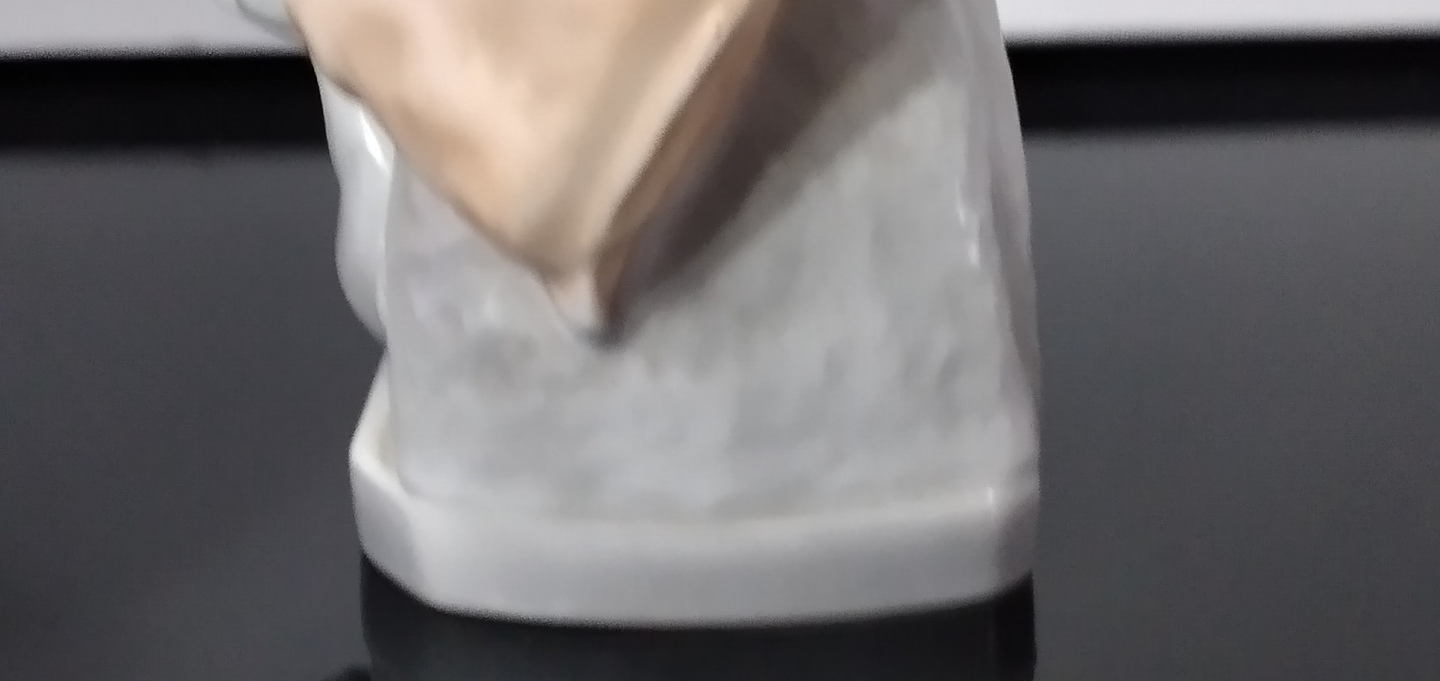 Pisa-papéis. Peça publicitária - Vista Alegre  5