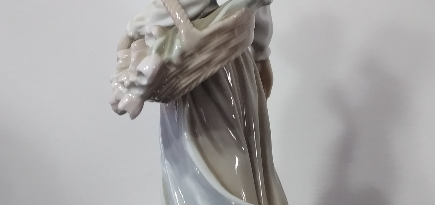 Florista em porcelana LLadro 7
