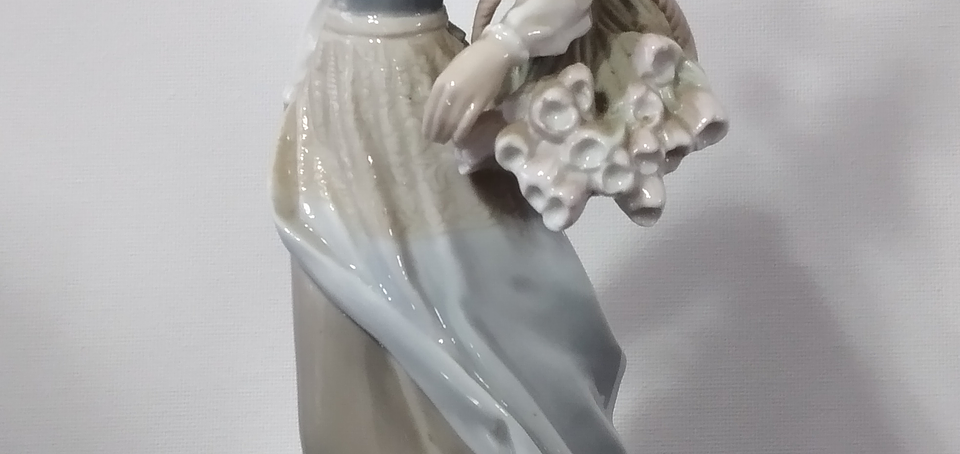 Florista em porcelana LLadro 9