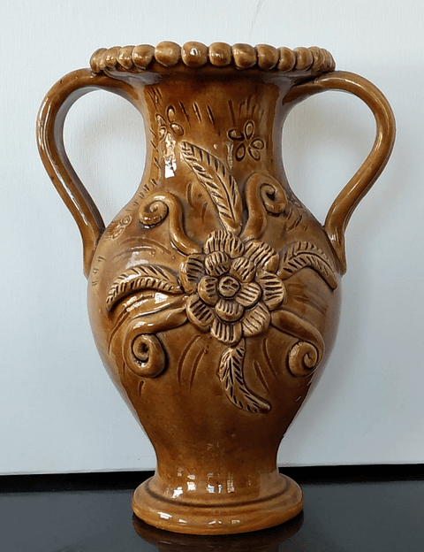 Jarra em faiança Júlia Ramalho 