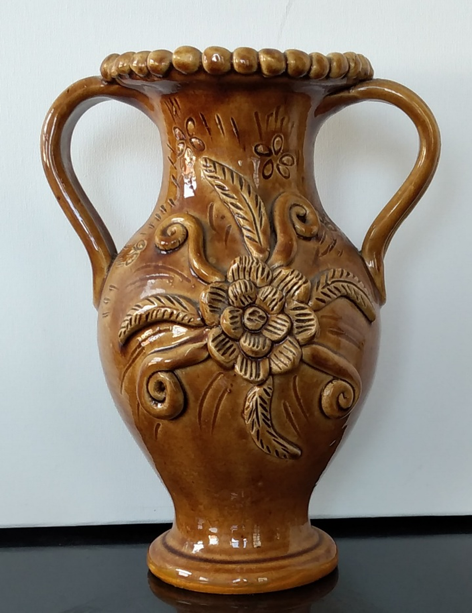 Jarra em faiança Júlia Ramalho  1