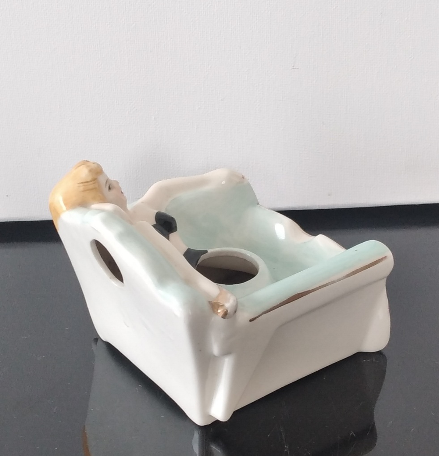 Cinzeiro erótico  3