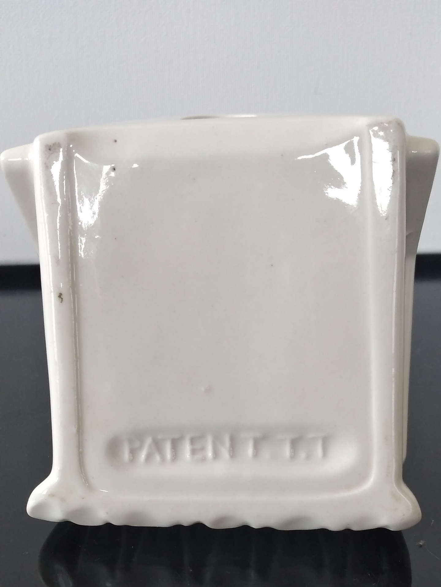 Cinzeiro erótico  6