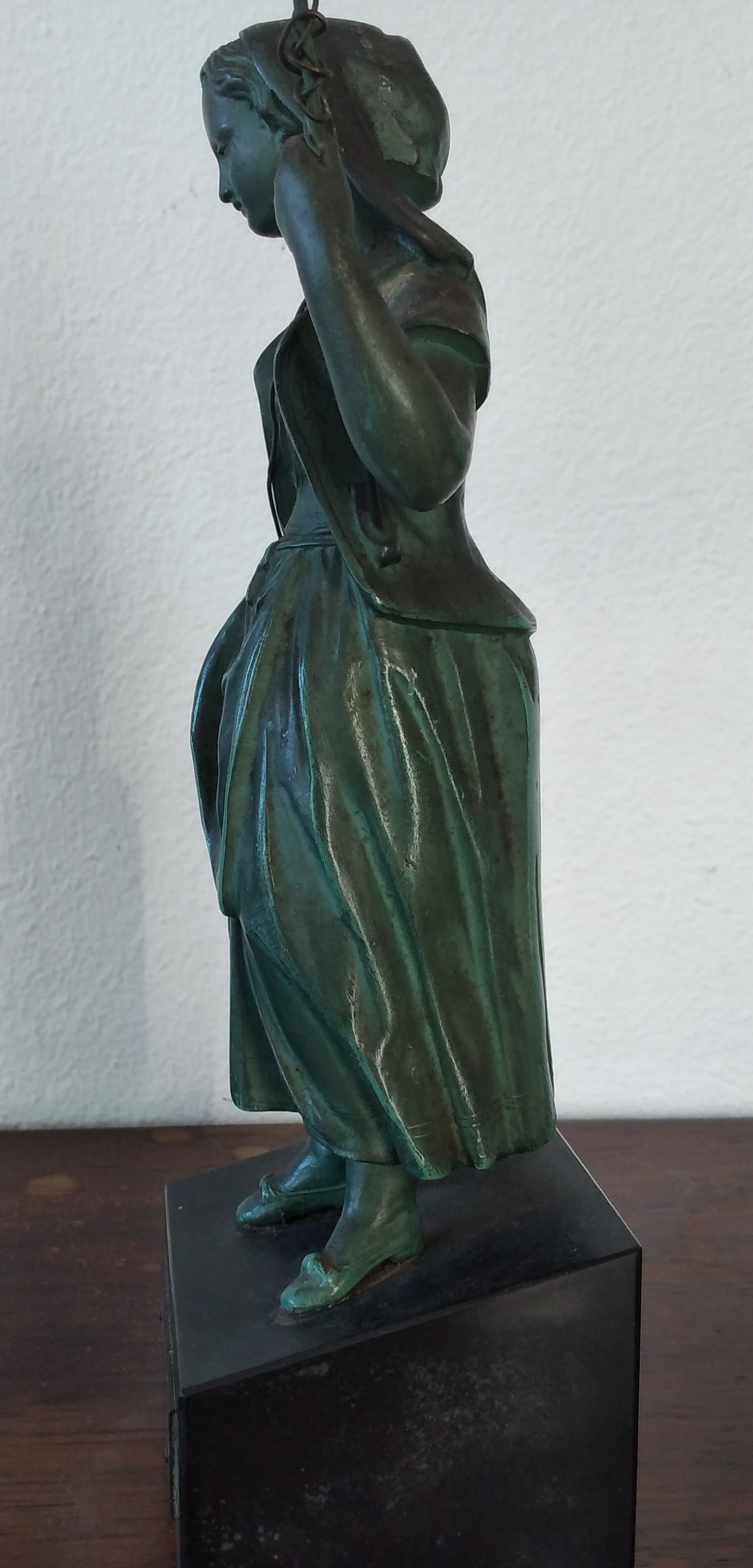 Estatueta em bronze policromado  6