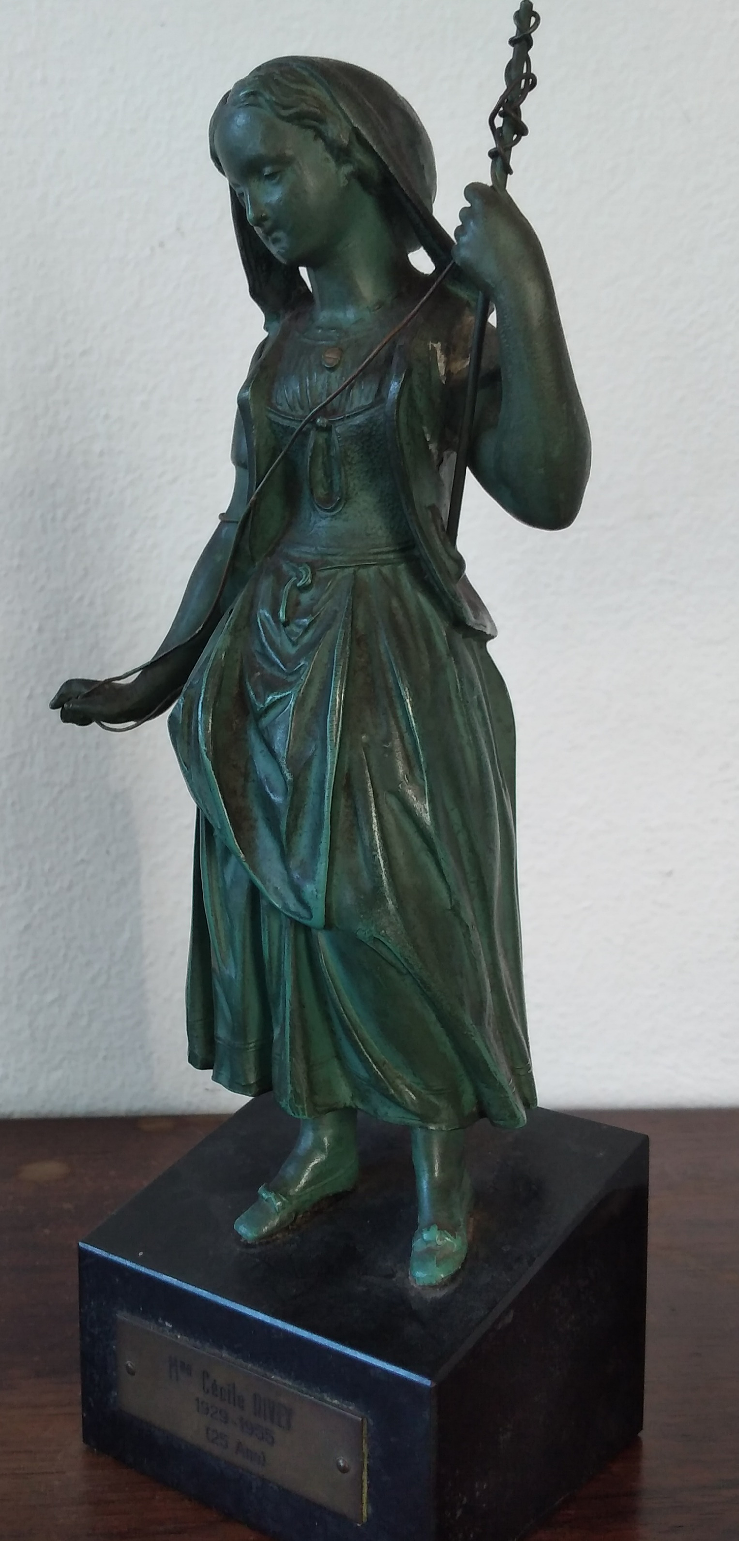 Estatueta em bronze policromado  7