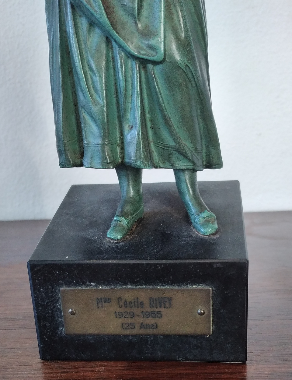 Estatueta em bronze policromado  9