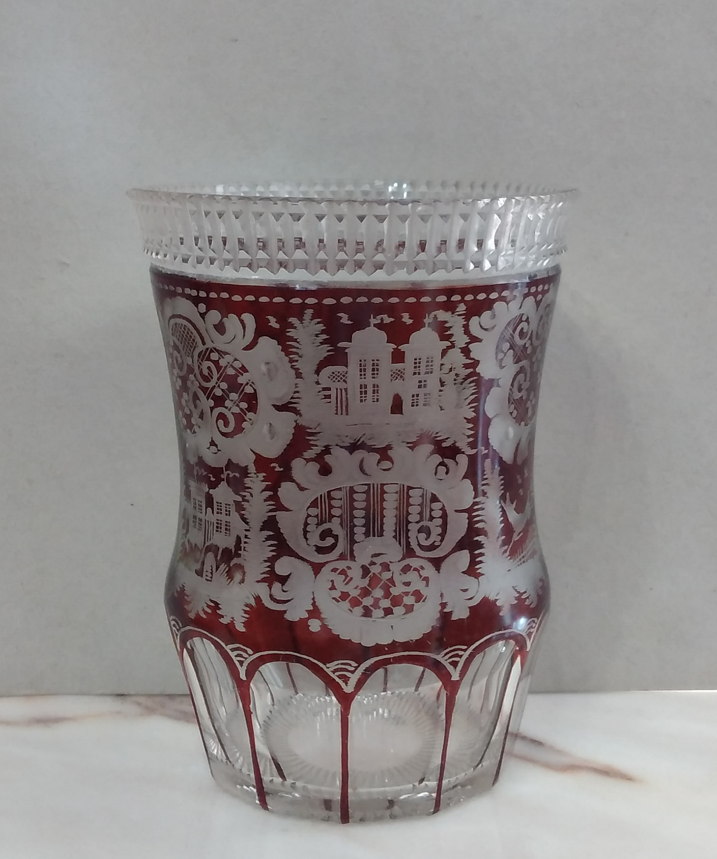 Vaso em cristal rubi overlay  1